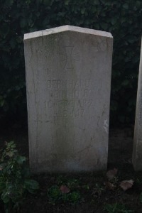 Aubigny Communal Cemetery Extension - Reinhold, Bernard